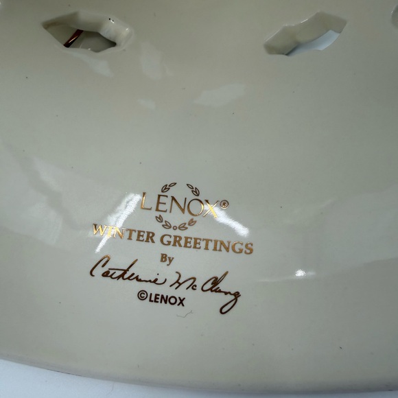 VTG Lenox Winter Greetings Ceramic Cardinal Christmas Table Lamp with Gold Trim - Picture 12 of 16